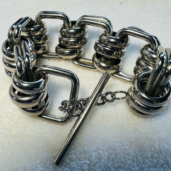 Uni-sex Chunky Chain Silver Bracelet - Picture 7 of 7